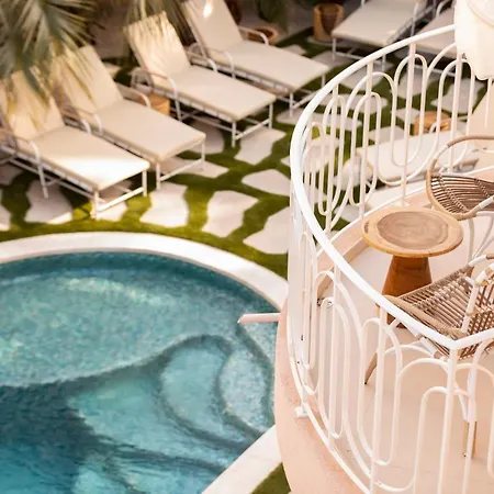 Maison Carla Rosa 3* Cannes