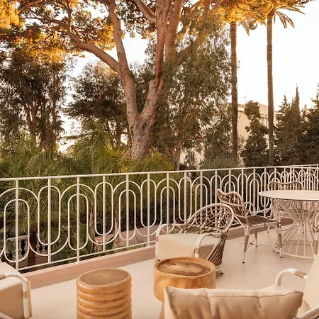 Maison Carla Rosa קאן