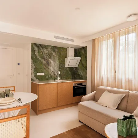 Aparthotel Maison Carla Rosa Cannes