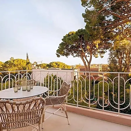 Maison Carla Rosa 3* Cannes