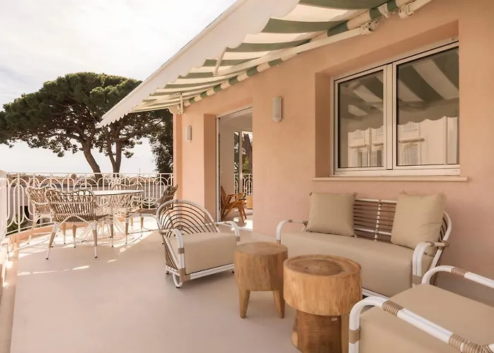 Apartmanhotel Maison Carla Rosa 3*
