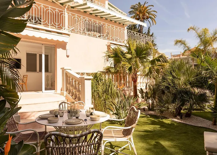 Maison Carla Rosa 3* Cannes
