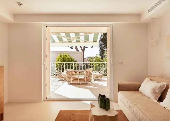 Maison Carla Rosa 3* Cannes