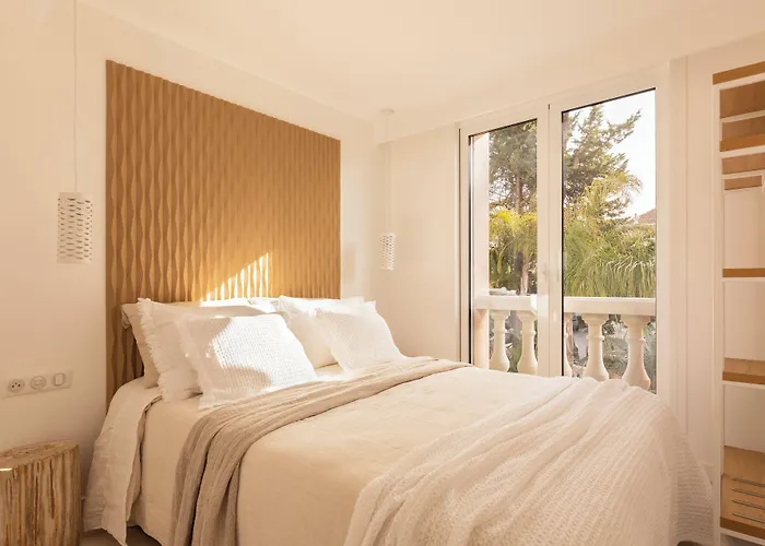 Aparthotel Maison Carla Rosa 3*