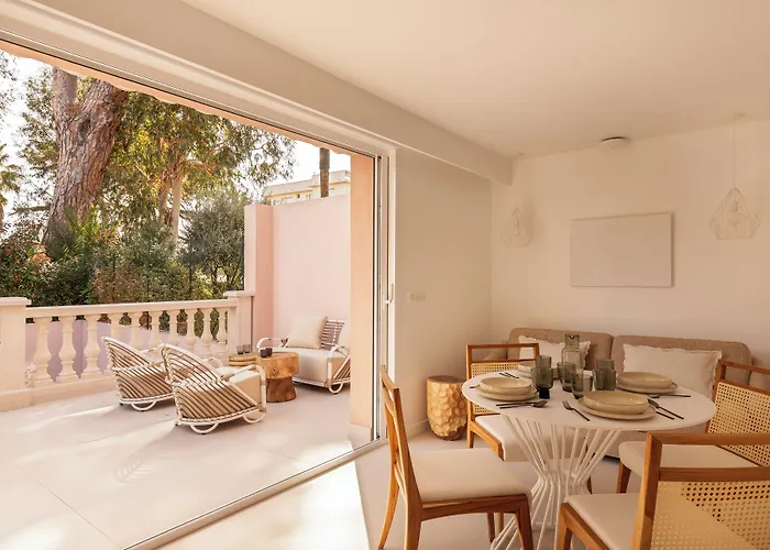 Maison Carla Rosa 3* Cannes