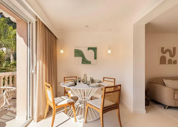 Maison Carla Rosa Aparthotel Cannes