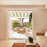 Maison Carla Rosa 3* 칸느