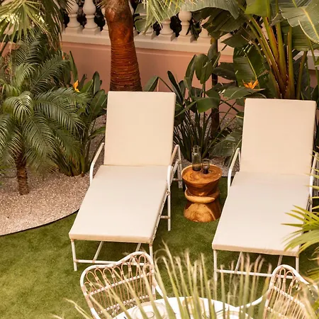 Maison Carla Rosa Aparthotel *