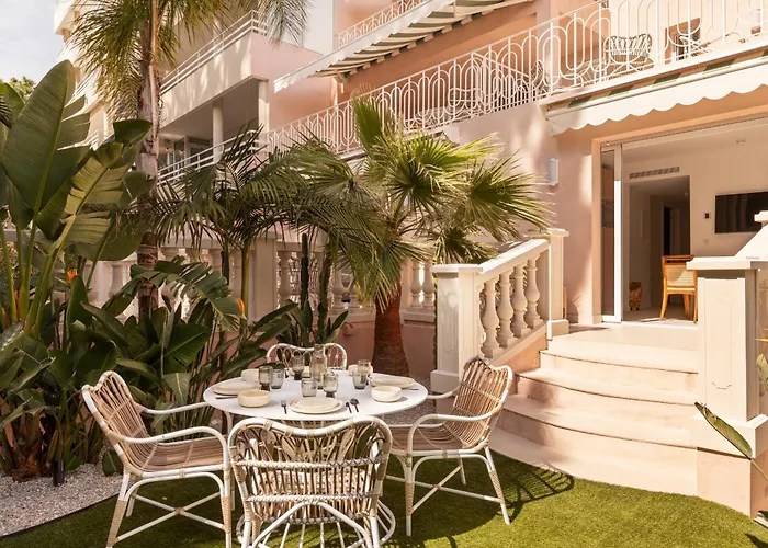 Maison Carla Rosa 3* Cannes